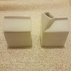 Ceramic Sugar and Creamer Set White Embossed Serving Set